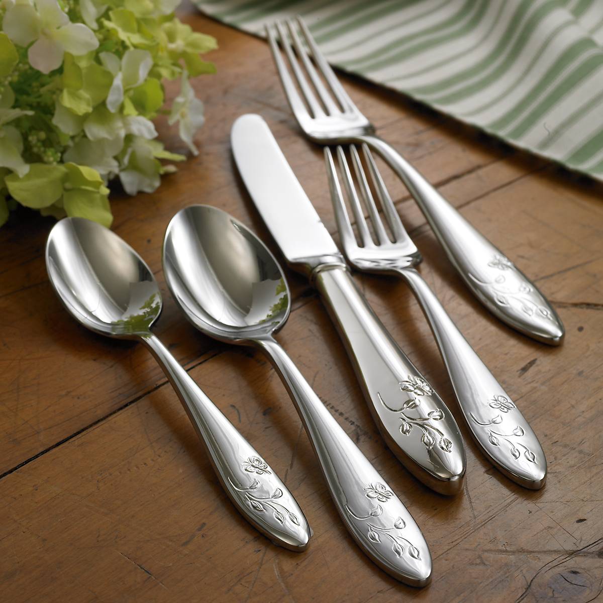 Butterfly Meadow 5 Piece Place Setting