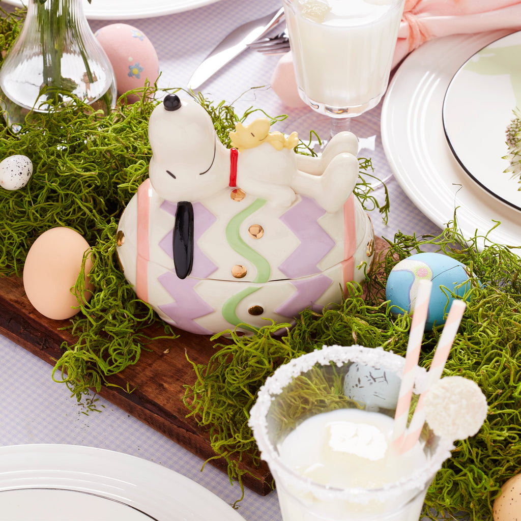 Snoopy Easter Covered Candy Dish