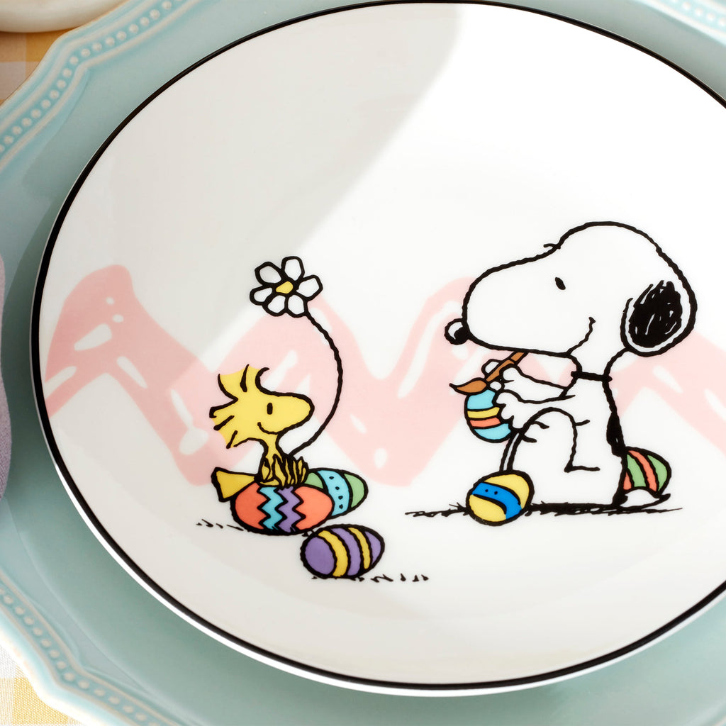 Snoopy Easter Accent Plates - Set of 4